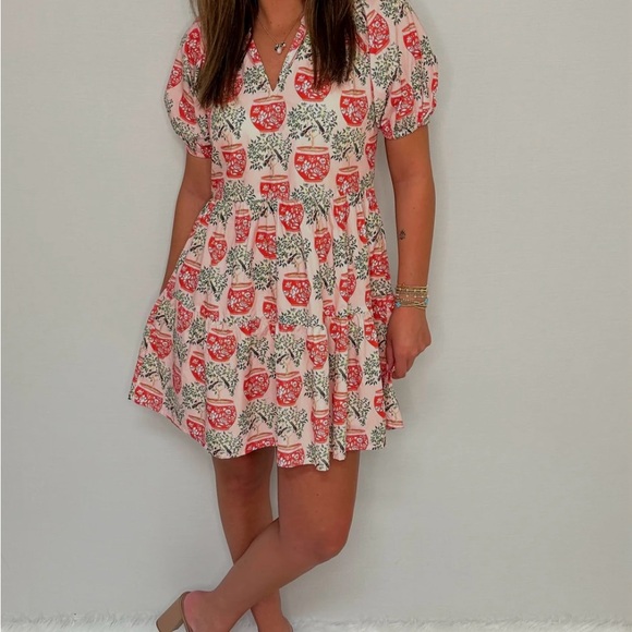 marigōld Dresses & Skirts - MARIGŌLD Gemma-Chateau Rose Dress Size Medium